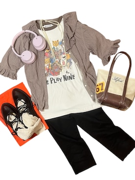 「HEAR MY NAME（ヒアマイネーム）のHEAR MY NAME × maturely / プレイヤーズ プリント ショートスリーブ（Tシャツ/カットソー、ホワイト系）」を使った、fuji7722さん（レディース・160cm）の秋コーディネート