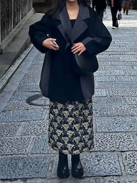 「HARE（ハレ）のウールバイカラーBIGPコート(HARE)（ピーコート、ブラック系）」を使った、kumi.さん（レディース・165cm）の春コーディネート