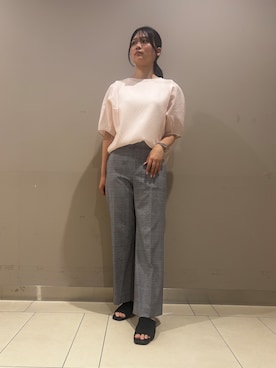 「INDIVI（インディヴィ）の【華奢見え】ジャカード ドルマントップス（Tシャツ/カットソー、ピンク系）」を使った、やまさん（レディース・171cm）の夏コーディネート