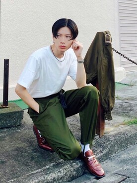 「Yves Saint Laurent（イヴサンローラン）のアイテム」を使った、Tsuguya/KwonSayaさん（メンズ・175cm）の春コーディネート