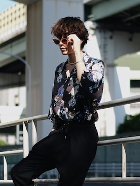 「JOHN LAWRENCE SULLIVAN（ジョンローレンスサリバン）のアイテム（パンツ）」を使った、Tsuguya/KwonSayaさん（メンズ・174cm）の夏コーディネート