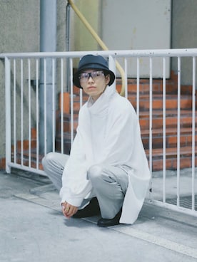「アイテム（パンツ、シルバー系）」を使った、Tsuguya/KwonSayaさん（メンズ・174cm）の秋コーディネート