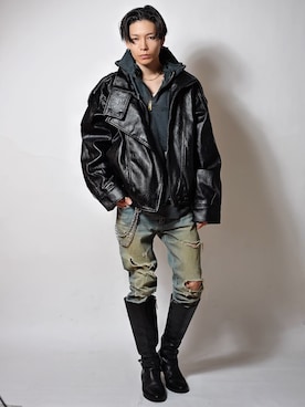 「アイテム（ウォレットチェーン）」を使った、Tsuguya/KwonSayaさん（メンズ・175cm）の秋コーディネート