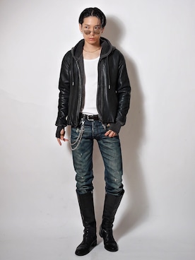 「アイテム（ウォレットチェーン）」を使った、Tsuguya/KwonSayaさん（メンズ・175cm）の秋コーディネート