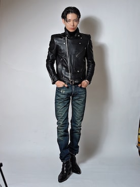 「アイテム（ライダースジャケット）」を使った、Tsuguya/KwonSayaさん（メンズ・175cm）の冬コーディネート