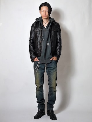 「soerte(ソエルテ)の10way combination necklace & wallet chain/コンビネーション ネックレス・ウォレットチェーン(ウォレットチェーン)」を使った、Tsuguya/KwonSayaさん(メンズ・176cm)の秋コーディネート