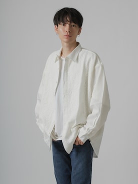 「HELMUT LANG（ヘルムートラング）のアイテム」を使った、Tsuguya/KwonSayaさん（メンズ・175cm）の秋コーディネート