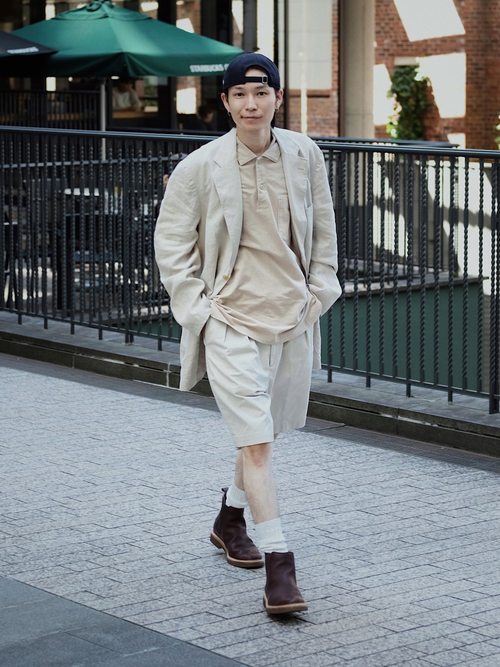 Clarks ブーツ タン ブラウン レザー 軽量 サイド ゴア ジッパー Clarks(クラークス)の「Clarkdale Easy / クラークデール