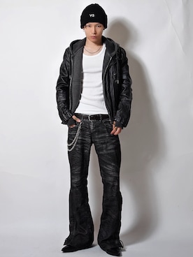 「COS（コス）のアイテム（トップス）」を使った、Tsuguya/KwonSayaさん（メンズ・176cm）の春コーディネート