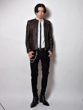 「COS（コス）のアイテム」を使った、Tsuguya/KwonSayaさん（メンズ・175cm）の冬コーディネート