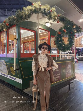 MIN HU’sさんのコーディネート