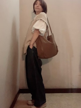 「ピアス」｜「アイテム（スニーカー）」を使った、miya さん（レディース・156cm）の秋コーディネート