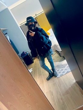 「CELINE（セリーヌ）のアイテム（帽子、ブラック系）」を使った、Jessicaさん（レディース・153cm）の冬コーディネート