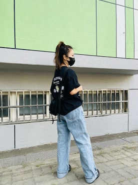 「THE NORTH FACE（ザノースフェイス）のアイテム（ショルダーバッグ、ブラック系）」を使った、Jessicaさん（レディース・153cm）の秋コーディネート