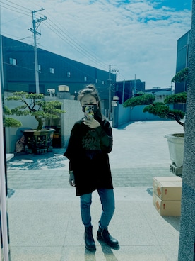 「Dr. Martens（ドクターマーチン）のアイテム（シューズ、ブラック系）」を使った、Jessicaさん（レディース・153cm）の冬コーディネート