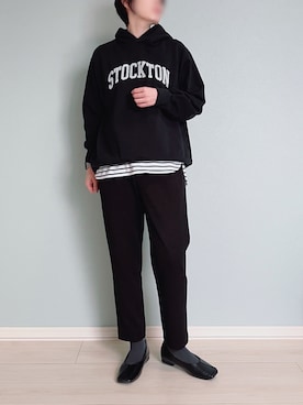 「真っ黒コーデ」｜ハナコユキさん（レディース・158cm）の冬コーディネート