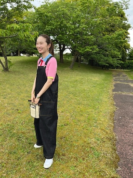 「mignon（ミニョン）のアイテム（サロペット/オーバーオール）」を使った、mioさん（レディース・165cm）の春コーディネート
