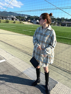 「mignon（ミニョン）のアイテム（ブーツ）」を使った、mioさん（レディース・165cm）の秋コーディネート