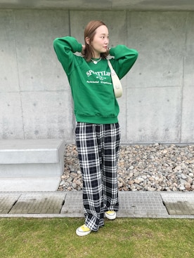 「mignon（ミニョン）のアイテム（スウェット）」を使った、mioさん（レディース・165cm）の秋コーディネート