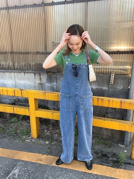 「mignon（ミニョン）のアイテム（サロペット/オーバーオール）」を使った、mioさん（レディース・165cm）の春コーディネート