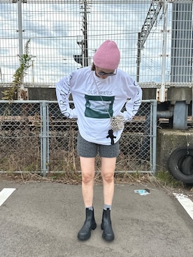 「mignon（ミニョン）のアイテム（パンツ）」を使った、mioさん（レディース・165cm）の秋コーディネート