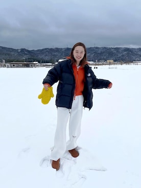 「mignon（ミニョン）のアイテム（スウェットパンツ）」を使った、mioさん（レディース・165cm）の冬コーディネート