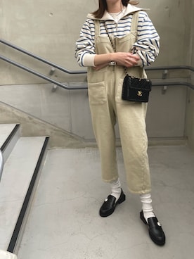 「mignon（ミニョン）のアイテム（オールインワン・サロペット）」を使った、mioさん（レディース・165cm）の冬コーディネート