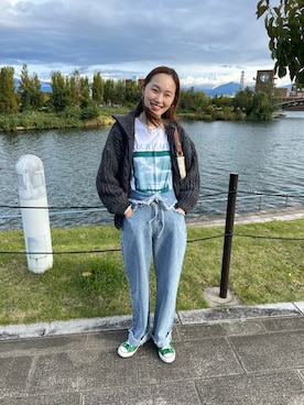 「mignon（ミニョン）のアイテム（デニムパンツ）」を使った、mioさん（レディース・165cm）の秋コーディネート