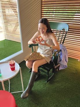 「AIGLE（エーグル）のアイテム（レインシューズ）」を使った、mioさん（レディース・165cm）の夏コーディネート