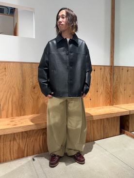 「FREAK'S STORE（フリークスストア）のアイテム（パンツ）」を使った、FREAK'S STORE HEAD OFFICE MENさん（メンズ・163cm）の秋コーディネート