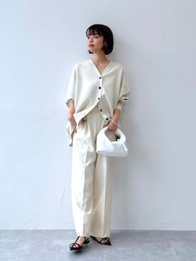 「アパートバイローリーズ」｜「アイテム（スラックス）」を使った、ａｉｋａさん（レディース・168cm）の夏コーディネート