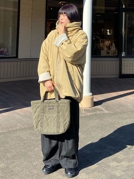 「リバーシブル」｜「アイテム（その他アウター）」を使った、FREAK'S STORE HEAD OFFICE WOMENさん（レディース・156cm）の冬コーディネート