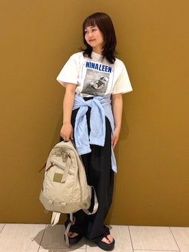 「FREAK'S STORE（フリークスストア）のPHOTO T-SHIRT/ガールズ フォトTシャツ（Tシャツ/カットソー、ホワイト系）」を使った、FREAK'S STORE HEAD OFFICE WOMENさん（レディース・159cm）の夏コーディネート