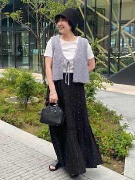 「アイテム（ベスト、グレー系）」を使った、FREAK'S STORE HEAD OFFICE WOMENさん（レディース・157cm）の夏コーディネート