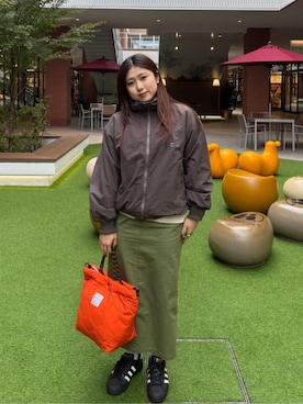 「アイテム（マウンテンパーカー）」を使った、FREAK'S STORE HEAD OFFICE WOMENさん（レディース・163cm）の秋コーディネート