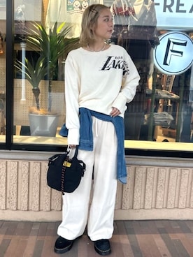 「アイテム（デニムジャケット）」を使った、FREAK'S STORE HEAD OFFICE WOMENさん（レディース・160cm）の秋コーディネート