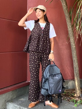 「Freada（フリーダ）のアイテム」を使った、FREAK'S STORE HEAD OFFICE WOMENさん（レディース・168cm）の夏コーディネート