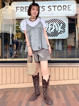 「FREAK'S STORE（フリークスストア）のラメ糸手編み 2WAYバッグ（ショルダーバッグ、ゴールド系）」を使った、FREAK'S STORE HEAD OFFICE WOMENさん（レディース・159cm）の夏コーディネート