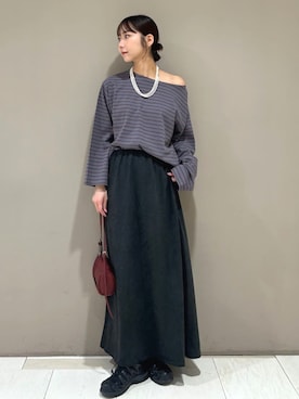 「FREAK'S STORE（フリークスストア）のレザレットワンハンドルバッグ/ショルダーバッグ（ショルダーバッグ、レッド系）」を使った、FREAK'S STORE HEAD OFFICE WOMENさん（レディース・154cm）の秋コーディネート