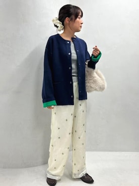「FREAK'S STORE（フリークスストア）の限定展開　裏配色 スナップ ニット カーディガン（カーディガン/ボレロ）」を使った、FREAK'S STORE HEAD OFFICE WOMENさん（レディース・161cm）の秋コーディネート