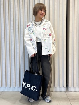 「Freada（フリーダ）のアイテム」を使った、FREAK'S STORE HEAD OFFICE WOMENさん（レディース・155cm）の冬コーディネート