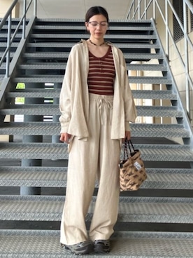 FREAK'S STORE HEAD OFFICE WOMENさんの（KiU | キウ）を使ったコーディネート