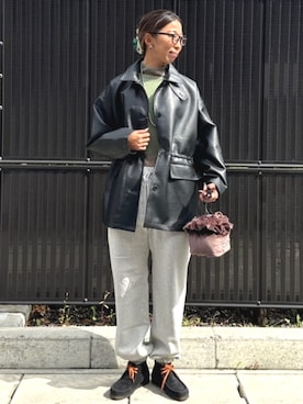 「フェイクレザー」｜「アイテム（その他アウター）」を使った、FREAK'S STORE HEAD OFFICE WOMENさん（レディース・165cm）の冬コーディネート