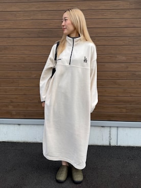 「アイテム（サンダル）」を使った、FREAK'S STORE HEAD OFFICE WOMENさん（レディース・161cm）の秋コーディネート