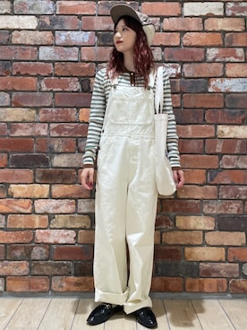 「FREAK'S STORE（フリークスストア）のアイテム（オールインワン・サロペット）」を使った、FREAK'S STORE HEAD OFFICE WOMENさん（レディース・154cm）の秋コーディネート