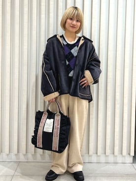 「Freada（フリーダ）のアイテム」を使った、FREAK'S STORE HEAD OFFICE WOMENさん（レディース・155cm）の冬コーディネート