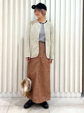 「FREAK'S STORE（フリークスストア）のアイテム（スカート）」を使った、FREAK'S STORE HEAD OFFICE WOMENさん（レディース・155cm）の秋コーディネート