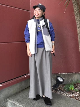 「FREAK'S STORE（フリークスストア）のフィブリルナロースカート（スカート、グレー系）」を使った、FREAK'S STORE HEAD OFFICE WOMENさん（レディース・154cm）の秋コーディネート