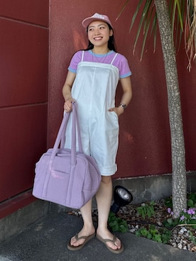 「FREAK'S STORE（フリークスストア）のAya kawasaki for FREAK'S STORE/アヤカワサキ 【Beach & Festival】別注ツイル吊りサロペット（サロペット/オーバーオール、ベージュ系）」を使った、FREAK'S STORE HEAD OFFICE WOMENさん（レディース・159cm）の夏コーディネート