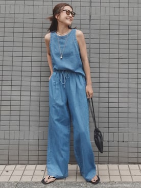 「アイテム（その他トップス、ブルー系）」を使った、Meg.さん（レディース・163cm）の春コーディネート